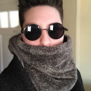 Meet your Posher, Valerie